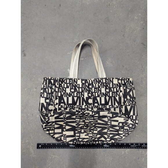 Calvin Klein Large Tote Bag Retro distressed black and white - Picture 9 of 10